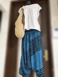 青と黒のストライプ サルエルパンツ