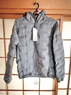 ユニクロ ウォームパデットパーカ パフテックパーカ