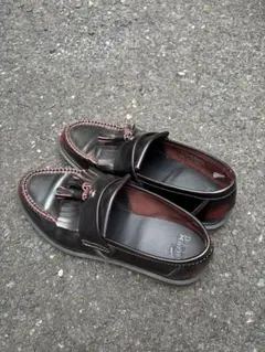 ADRIAN タッセルローファー