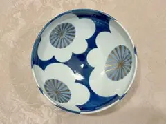 有田焼　哲山作 青色花柄 陶磁器