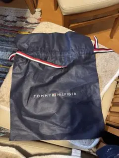 TOMMY HILFIGER ネイビー巾着袋
