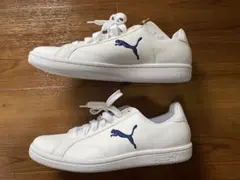 新品・未使用　PUMAレディーススニーカー　23.5cm