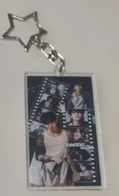 JUNGKOOK ワイヤーリングキーホルダー - メルカリ