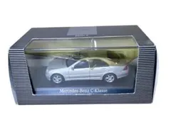 【新品•絶版】Mercedes-Benz 別注C-クラスミニカーのサムネイル