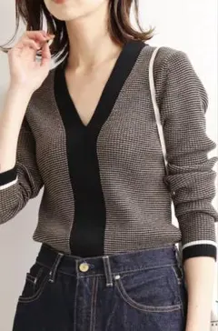 スローブイエナ ニット