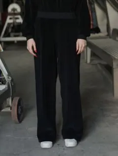 【新品未使用】baserange ベロアパンツ　Sサイズ baserange ベロア パンツ ブラウン - メルカリ