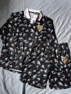 新品 FINTA フィンタ 上下セット L サッカー フットサル