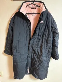 adidas ベンチコート 黒/ピンク 150