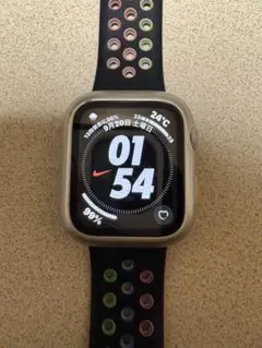 Apple Watch SE バッテリー97% NIKEモデル 40mm