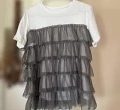 FUTIER LANDフリル付き半袖Tシャツ　極美品
