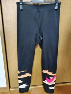 Nike レギンス 黒 カモフラ柄