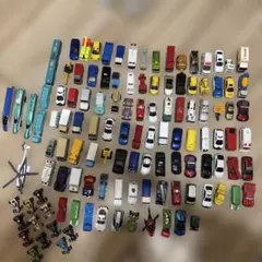トミカ　１０６台　他　まとめ