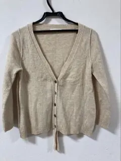 ❤️ studio Clip Vネックカーディガン