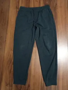 美品ユニクロジョガーパンツ　メンズL　ブラック