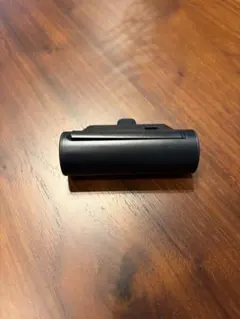 【新品未使用】コンパクトモバイルバッテリー 黒 Lightning接続