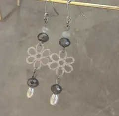 ハンドメイド フラワーモチーフ ピアス
