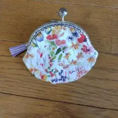 Item thumbnail for item 0e055d01-64a6-4b81-801d-064e190ecfad