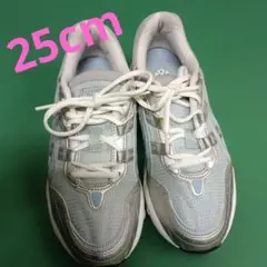 ASICS GEL-EXCITE シルバー/グレー スニーカー