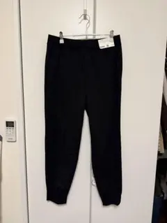 UNIQLO ウルトラストレッチアクティブジョガーパンツ