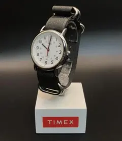【極美】電池交換済 タイメックス ウィークエンダー 稼働品【ライトOK】のサムネイル