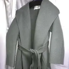 そら様お値下げトゥモローランド フード付コート　グリーン