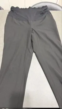 UNIQLO マタニティパンツ