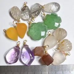 サービス品＊天然石の豪華なチャームアソートr80