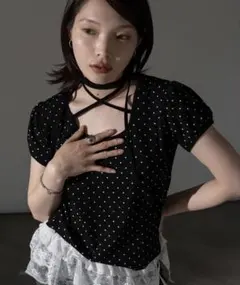 ドット柄 クロスストラップ 半袖Tシャツ チョーカートップス