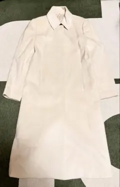 ホワイト チェスターコート　ウール