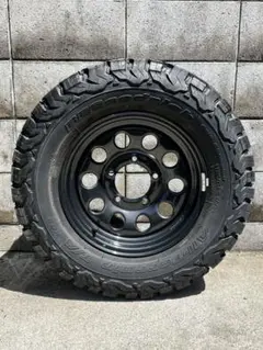 ジムニーシエラJB74 スペアタイヤ 215/75 R15のサムネイル