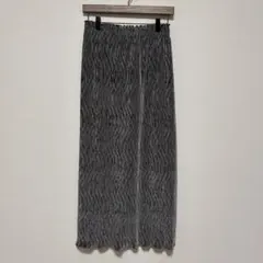 ローリーズファーム　シャイニーベロア　タイトスカート　フリーサイズ