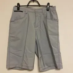 adidasゴルフ グレー ショートパンツ