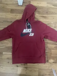 Nike SB パーカー フーディー 赤 えんじ