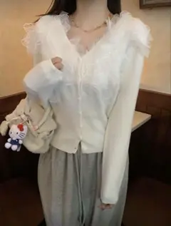 レースフリル付きカーディガン Ｖネックフラワーレースカーディガン