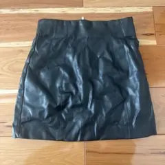 ZARA フェイクレザー ミニスカート ブラック Mのサムネイル