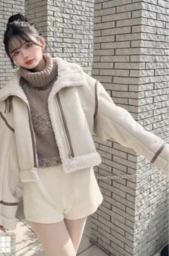 ショート丈ボアムートンジャケット