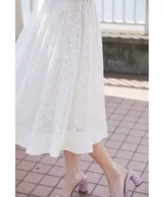 tocco closet 切り替えフラワーレースフレアスカートのサムネイル