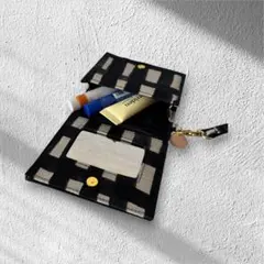 ミナペルホネン sora check large柄　ミラー付きミニポーチ