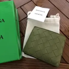 BOTTEGA VENETA イントレチャート　二つ折り財布 オリーブグリーン