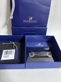 スワロフスキー フープピアス「Vittore 5562126」