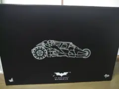 Hot Toys ダークナイト バットモービル 1/6スケールのサムネイル