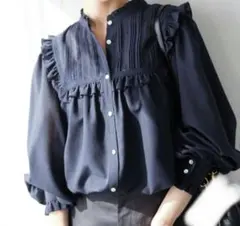 美品 SLOBE IENA 《WEB限定》フリルピンタックブラウス 小花柄 - メルカリ