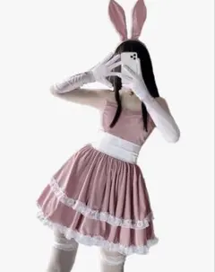 ウサギ耳付きピンクコスプレ衣装