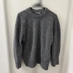 ニット　セーター　グレー　羊毛94%