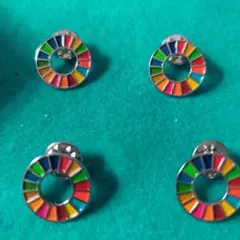 SDGsピンバッジ18ミリ✕4個セット