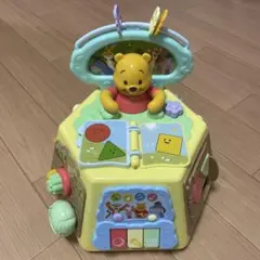【美品】くまのプーさん 絵本でおしゃべり！ゆびさき知育いっぱいできた