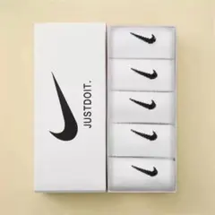 NIKE ミドル丈ソックス（1箱5足入り ）ホワイト