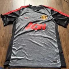 NIKE Manchester United トレーニングシャツ - メルカリ