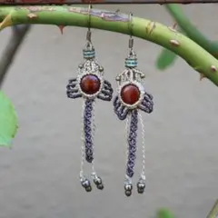 Item thumbnail for item 127180a2-e617-451d-8f5a-800a6d247769