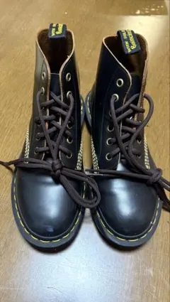 【20日まで値下げ中】Dr. Martens 黒 レザー